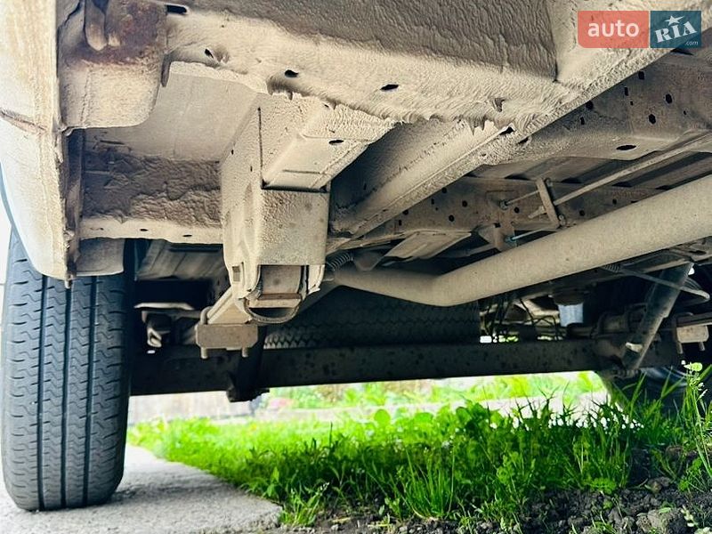 Вантажний фургон Ford Transit 2008 в Гнівані