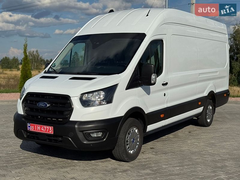 Вантажний фургон Ford Transit 2022 в Бучі