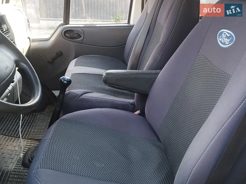 Ford Transit 2005
