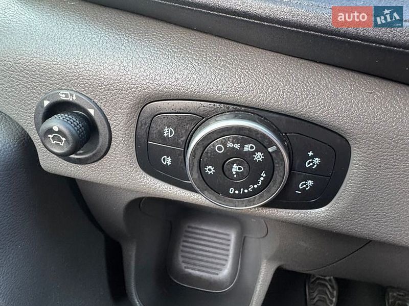 Грузовой фургон Ford Transit 2022 в Киеве
