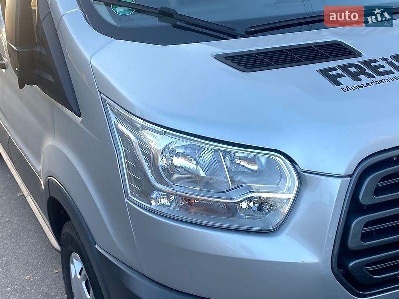 Вантажний фургон Ford Transit 2018 в Вінниці