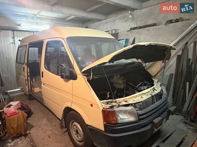 Минивэн Ford Transit 1991 в Хоросткове