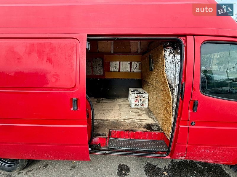 Вантажний фургон Ford Transit 2000 в Одесі