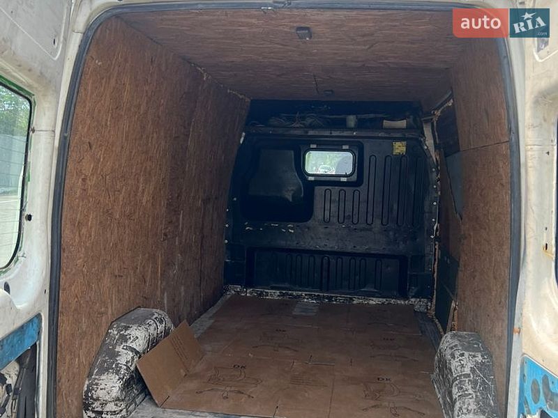 Грузовой фургон Ford Transit 2005 в Киеве
