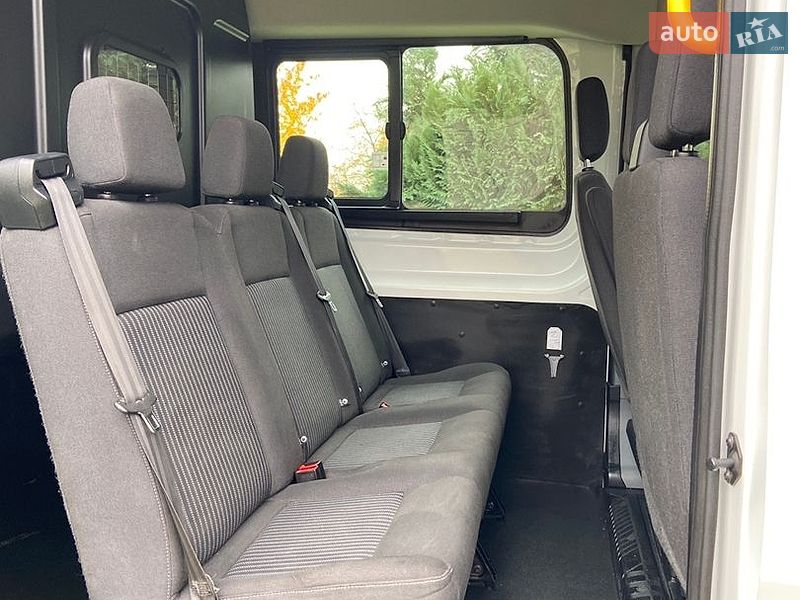Грузопассажирский фургон Ford Transit 2019 в Дубно