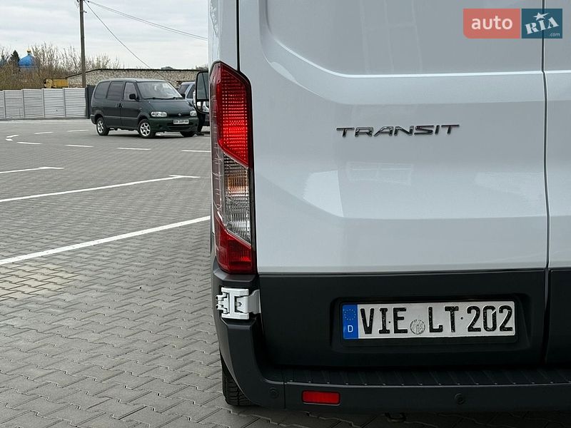 Грузовой фургон Ford Transit 2018 в Дубно