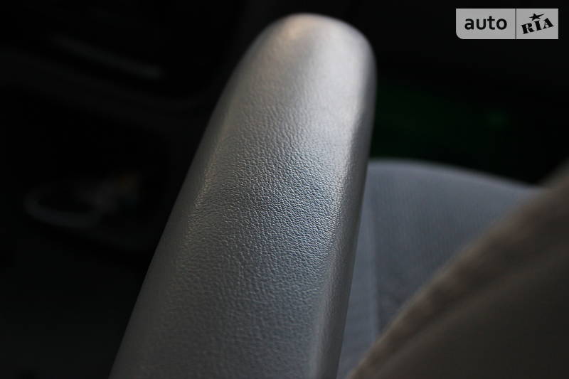 Мінівен Ford Windstar 2003 в Луцьку