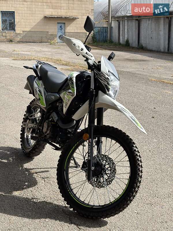 Мотоцикл Багатоцільовий (All-round) Forte Cross 250 2023 в Ромнах