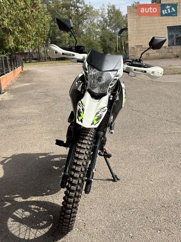 Мотоцикл Багатоцільовий (All-round) Forte Cross 250 2023 в Ромнах