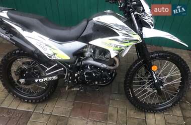 Мотоцикл Кросс Forte FT 250 CKA 2021 в 