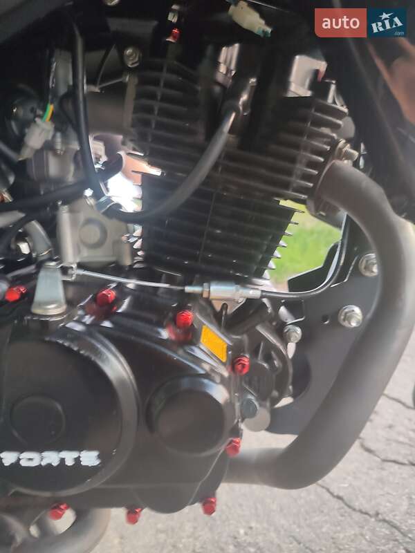 Мотоцикл Без обтекателей (Naked bike) Forte FT 250 CKA 2020 в Умани