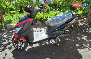 Скутер Forte Leon 2023 в Хороле