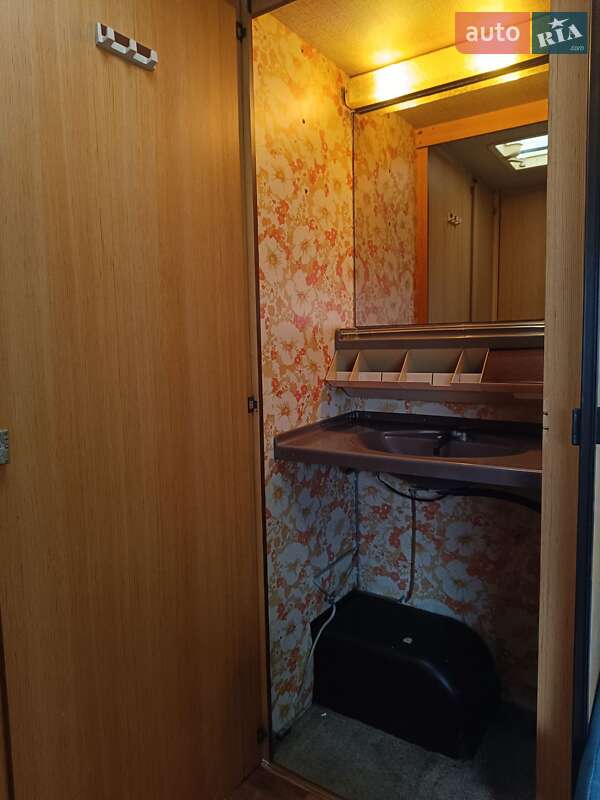 Дом на колесах Foton Forland 2004 в Гнивани