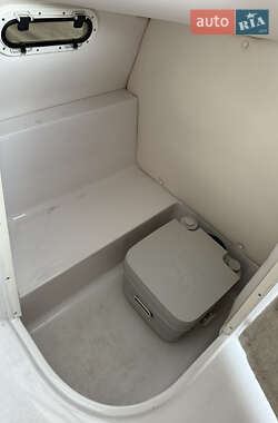 Катер Four Winns F224 2011 в Кривом Роге