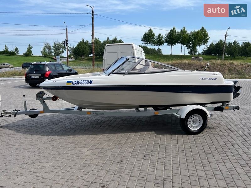 Катер Four Winns H180 2003 в Днепре