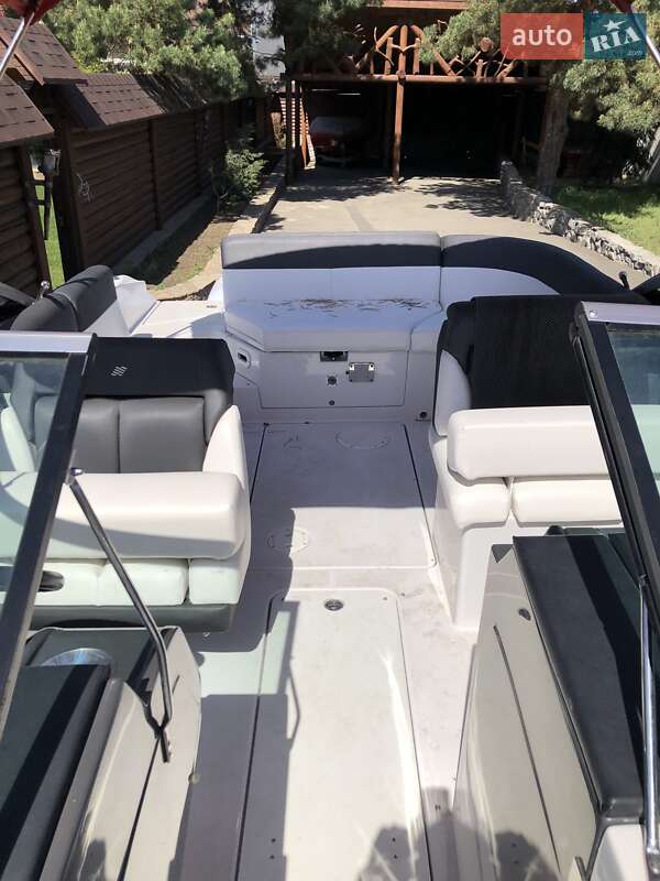 Катер Four Winns SL 2012 в Киеве фото 9 Катер Four Winns SL 2012 в Киеве