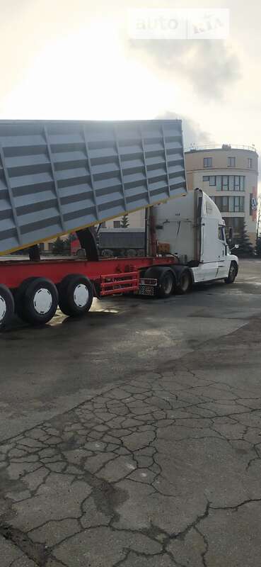 Тягач Freightliner Century 2002 в Харкові фото 9 Тягач Freightliner Century 2002 в Харкові