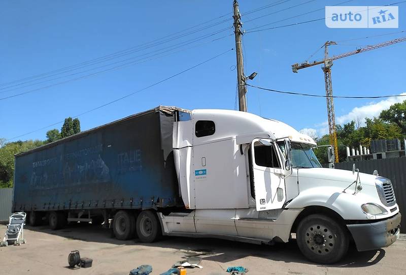 Freightliner Columbia