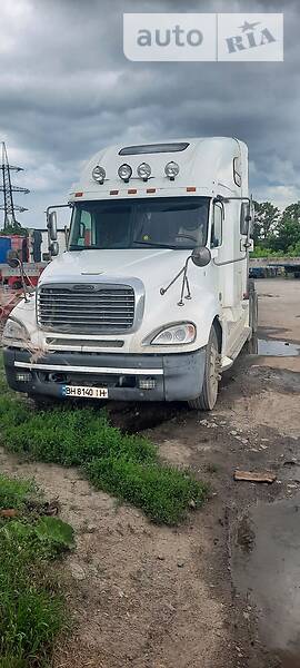 Freightliner Columbia