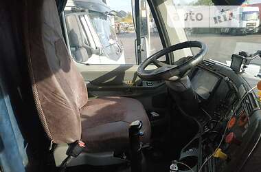 Тягач Freightliner Columbia 2003 в Покрове