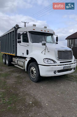 Самосвал Freightliner Columbia 2006 в 