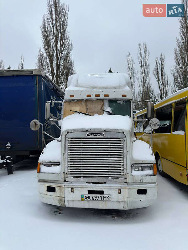 Тягач Freightliner FLD 2002 в Києві