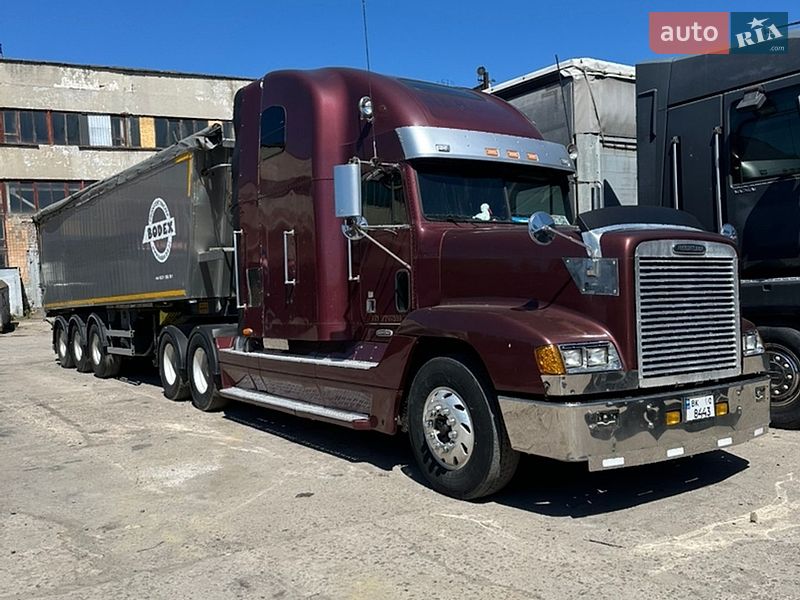 Тягач Freightliner FLD 2003 в Ровно