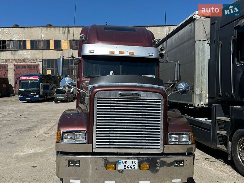 Тягач Freightliner FLD 2003 в Ровно