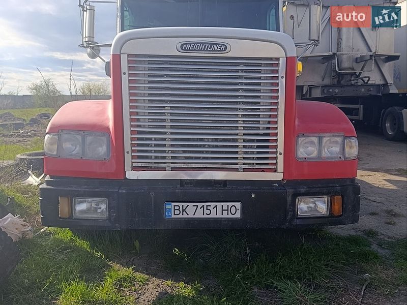 Тягач Freightliner FLD 2001 в Ровно