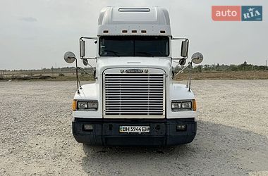 Тягач Freightliner FLD 2001 в Одессе