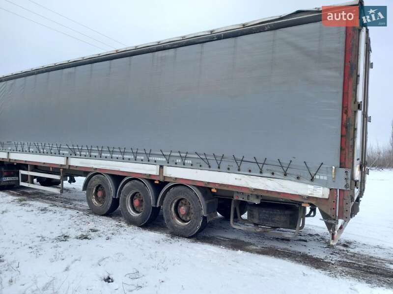 Тентованный борт (штора) - полуприцеп Fruehauf 01Y 2003 в Ильинцах