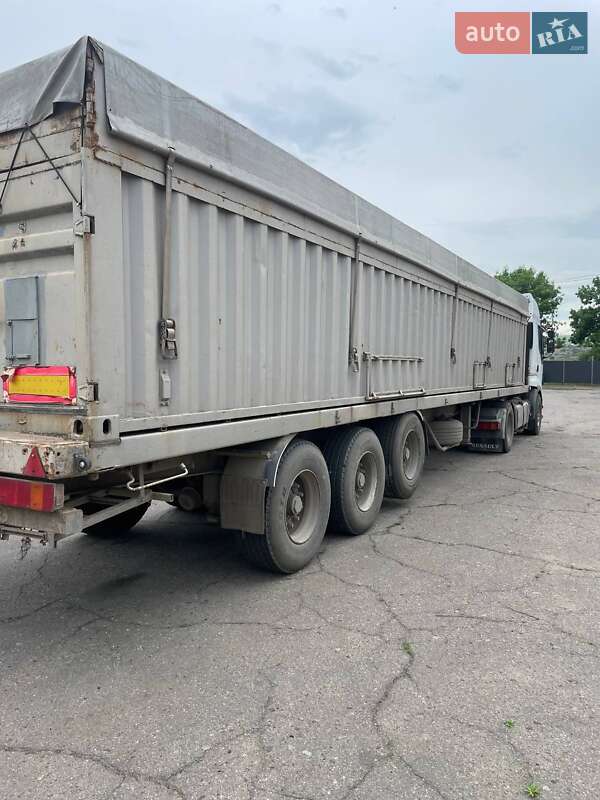 Зерновоз - полуприцеп Fruehauf BPV 1994 в Николаеве
