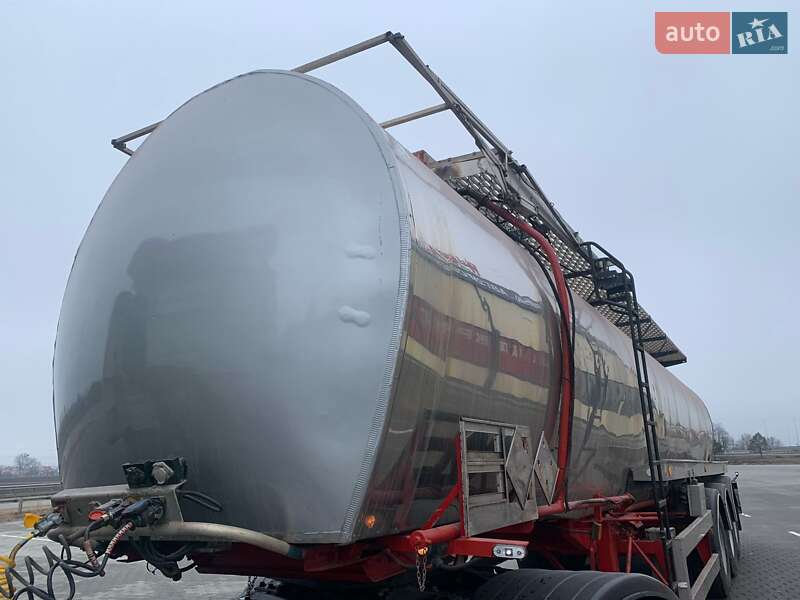 Битумовоз Fruehauf Crane 1998 в Виннице