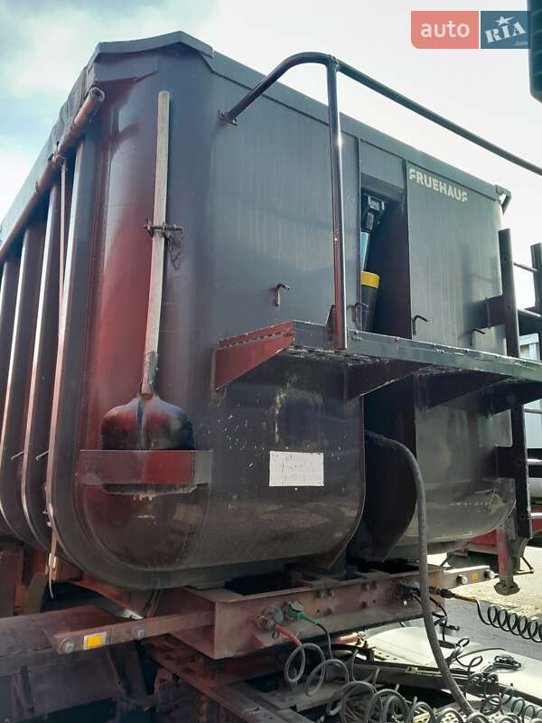 Самосвал полуприцеп Fruehauf Crane 2003 в Запорожье