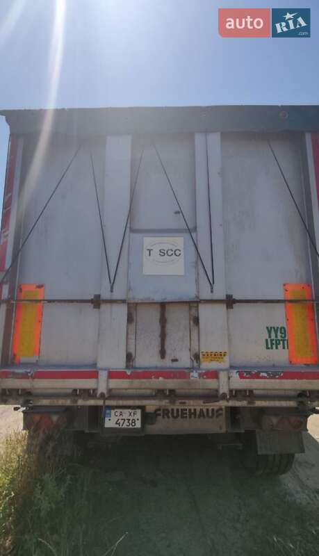 Зерновоз - полуприцеп Fruehauf D.3 2012 в Одессе