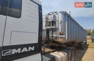 Зерновоз - полуприцеп Fruehauf D.3 2008 в 