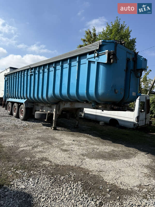 Зерновоз - полуприцеп Fruehauf DF 2006 в 