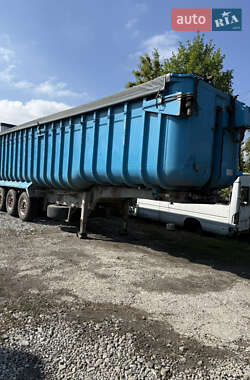 Зерновоз - полуприцеп Fruehauf DF 2006 в 