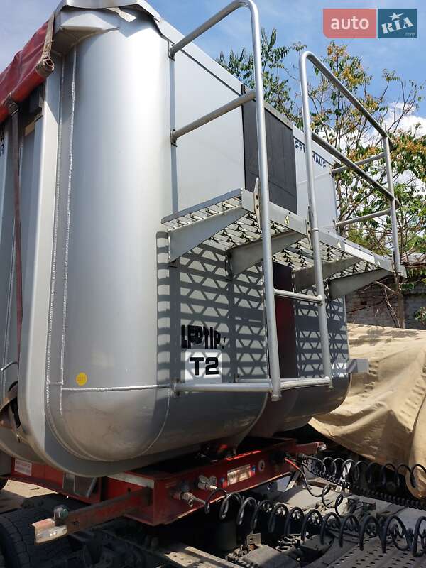 Самосвал полуприцеп Fruehauf DJD SA3 2011 в Николаеве