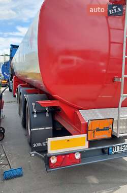 Цистерна полуприцеп Fruehauf DJD SA3 1994 в 
