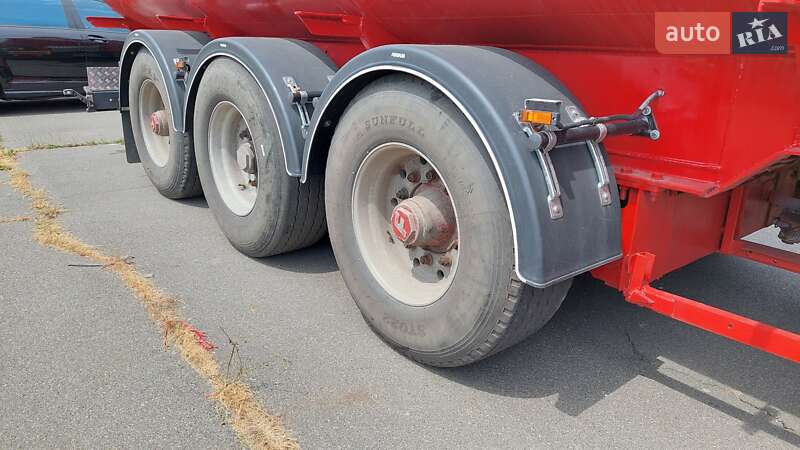 Цистерна полуприцеп Fruehauf DJD SA3 1994 в Белой Церкви