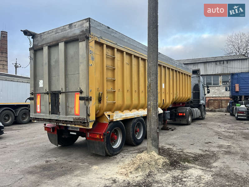 Самоскид напівпричіп Fruehauf DJD SA3 1990 в Хоролі