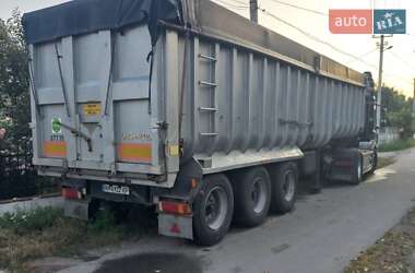 Зерновоз - полуприцеп Fruehauf DJD TA 3 1997 в Житомире