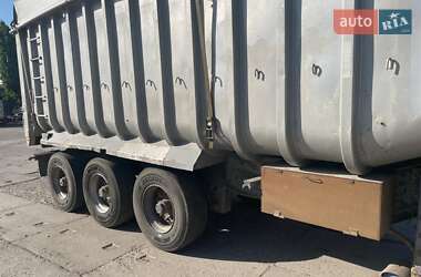 Самоскид напівпричіп Fruehauf DJD TA 3 1998 в 
