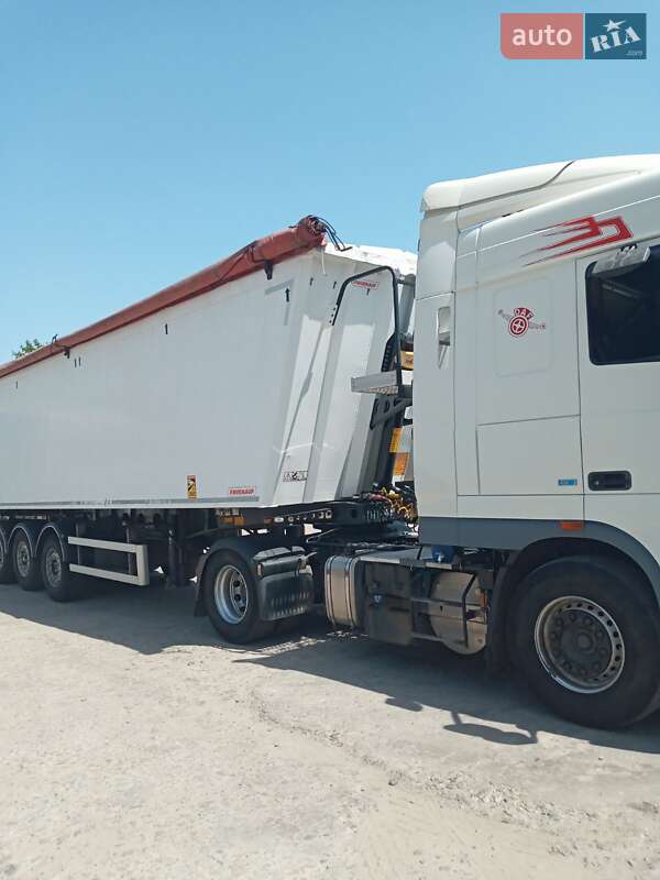 Зерновоз - полуприцеп Fruehauf F 2017 в Днепре