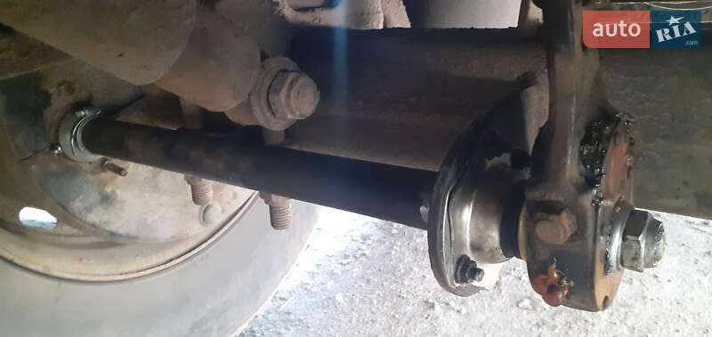 Бортовой полуприцеп Fruehauf F 1999 в Варве фото 5 Бортовой полуприцеп Fruehauf F 1999 в Варве