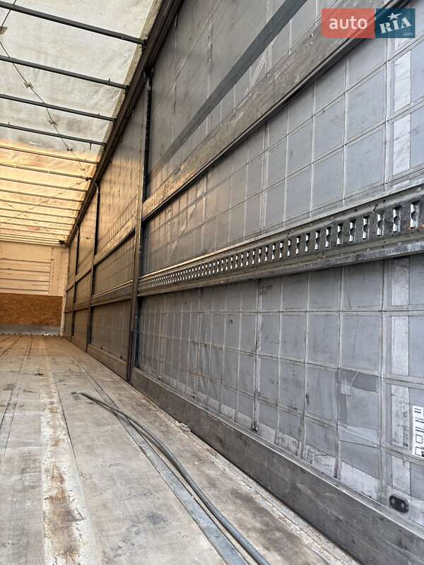 Тентований борт (штора) - напівпричіп Fruehauf F 2016 в Києві