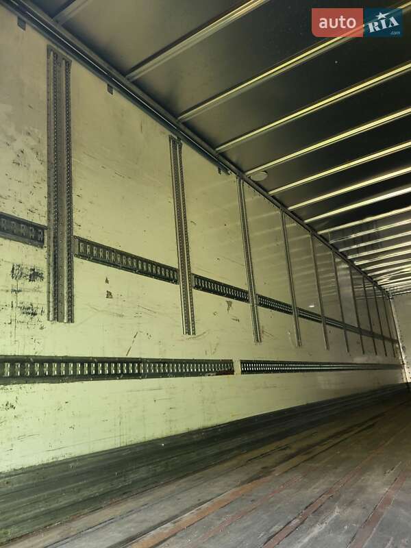 Ізотермічна будка Fruehauf FST4FC 2014 в Житомирі
