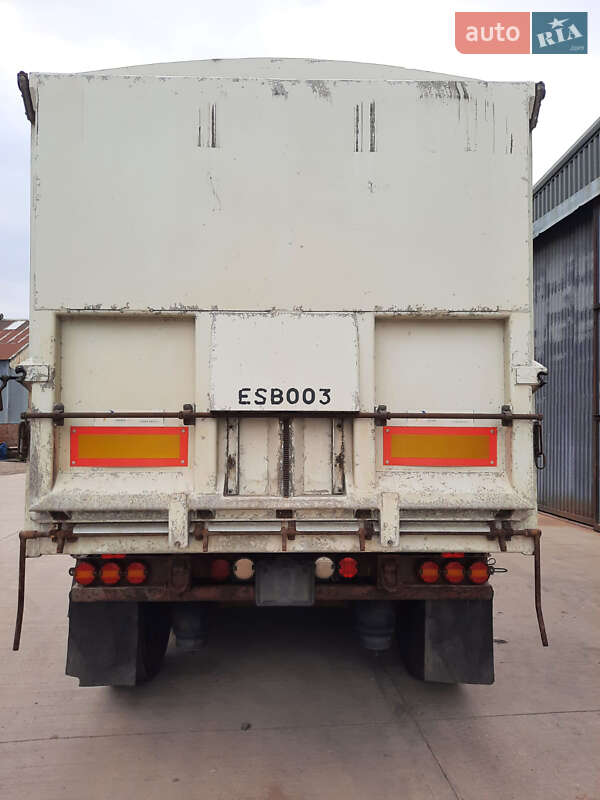 Самосвал полуприцеп Fruehauf General 2005 в Бучаче