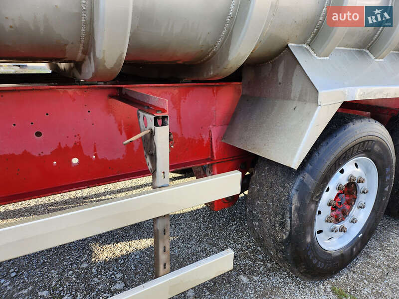 Самоскид напівпричіп Fruehauf GT 2010 в Тернополі фото 25 Самоскид напівпричіп Fruehauf GT 2010 в Тернополі